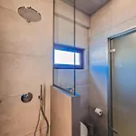 Viva Mare Studios Apartment