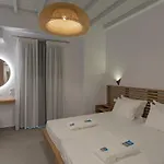 Viva Mare Studios Apartment *