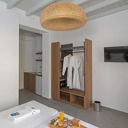Viva Mare Studios Apartment